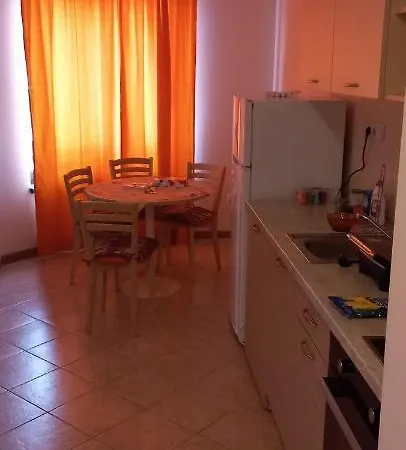 Quiet Corner Апартамент Слънчев бряг
